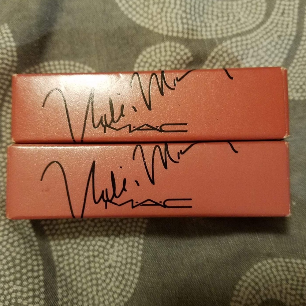 MAC Nicki Minaj bundle